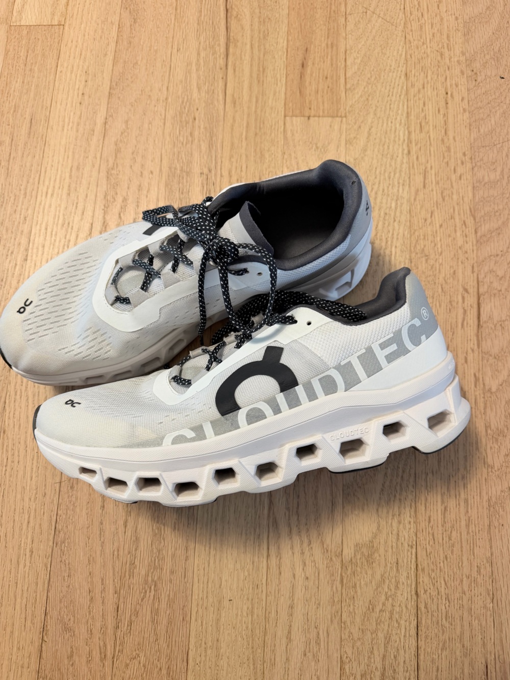 On Running Cloudmonster Men’s Size 11 White Gray Running Shoes